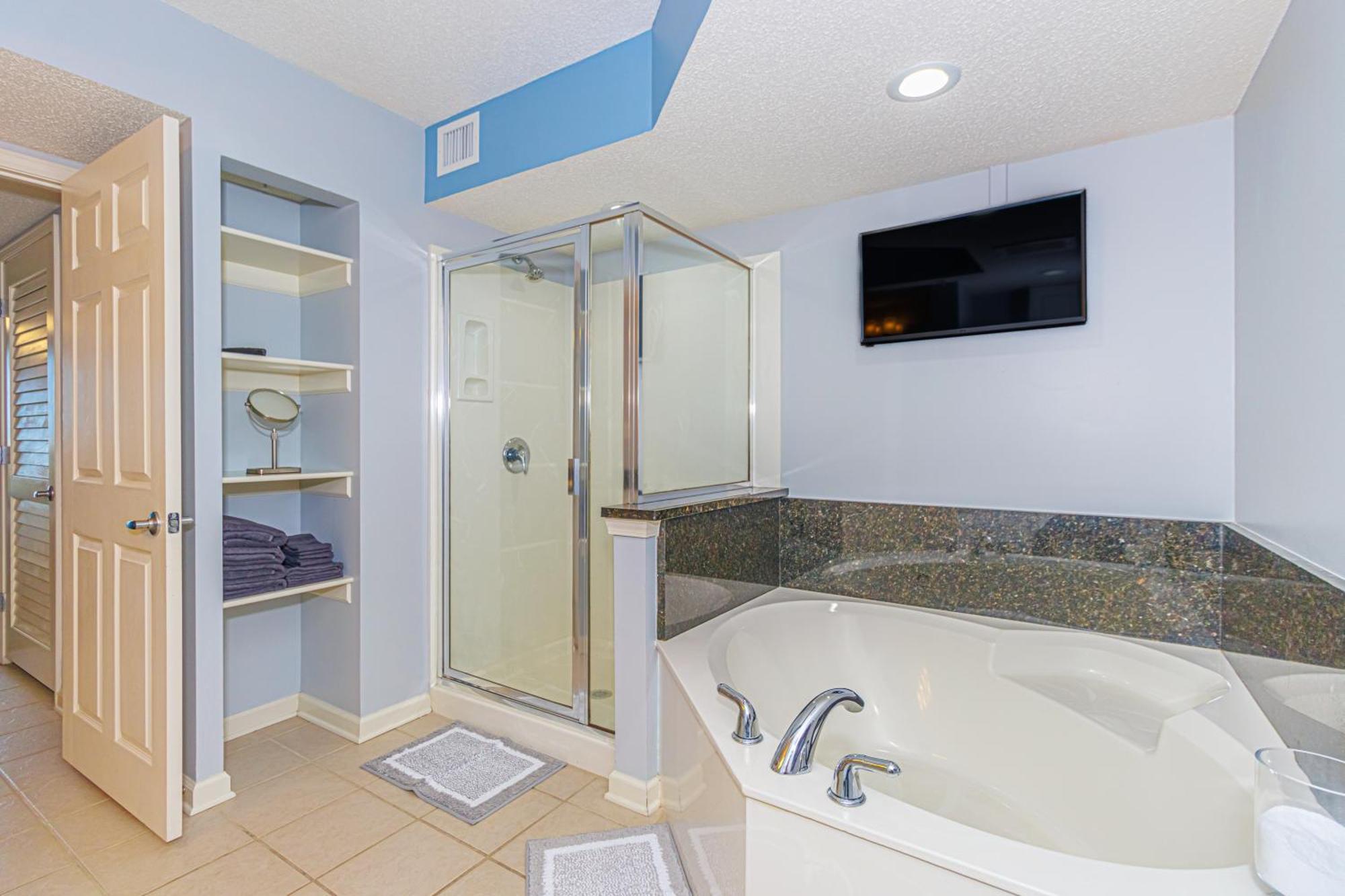 מירטל ביץ' Modern Condo At Yacht Club Villas מראה חיצוני תמונה